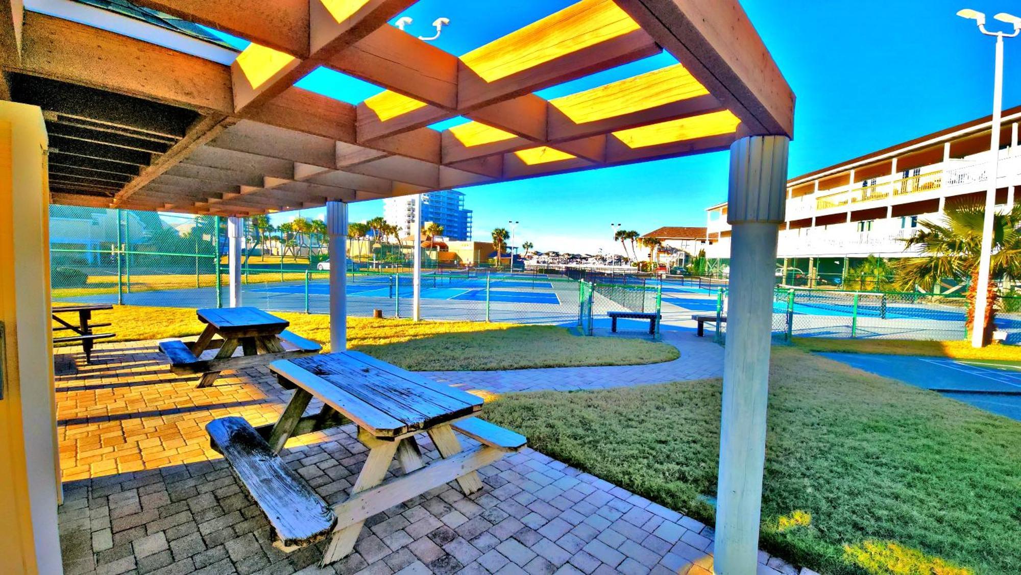 Boathouse Condo, Downtown Harbor, Private Access, Waterfront, On Golf Course, Water Taxi Pickup